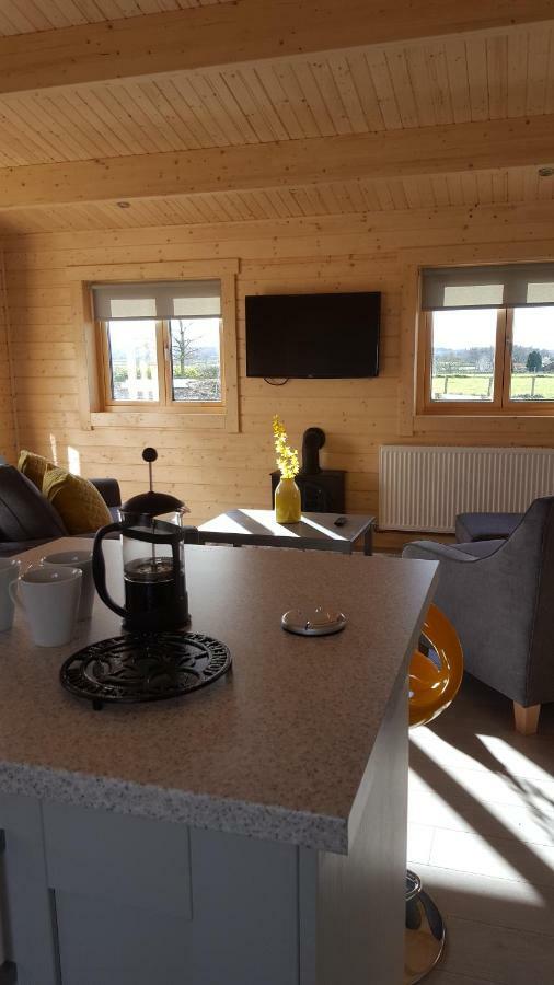 Ruth'S Retreat Country Retreat With Private Hot Tub Villa Shrewsbury Kültér fotó